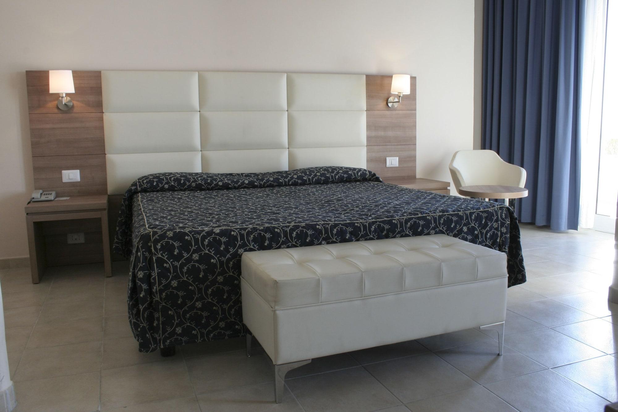 Hotel Mediterraneo Civitavecchia Extérieur photo