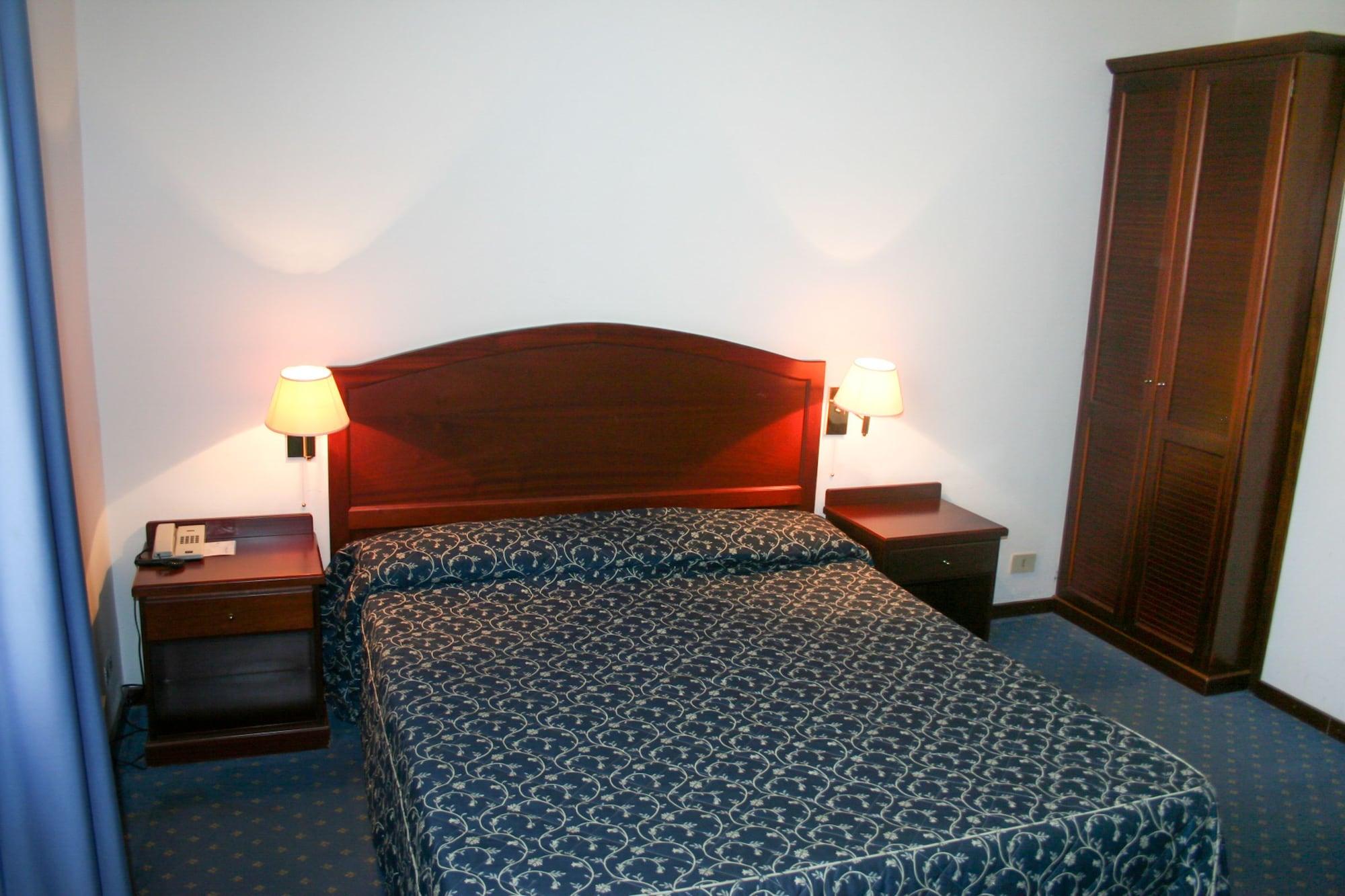 Hotel Mediterraneo Civitavecchia Extérieur photo