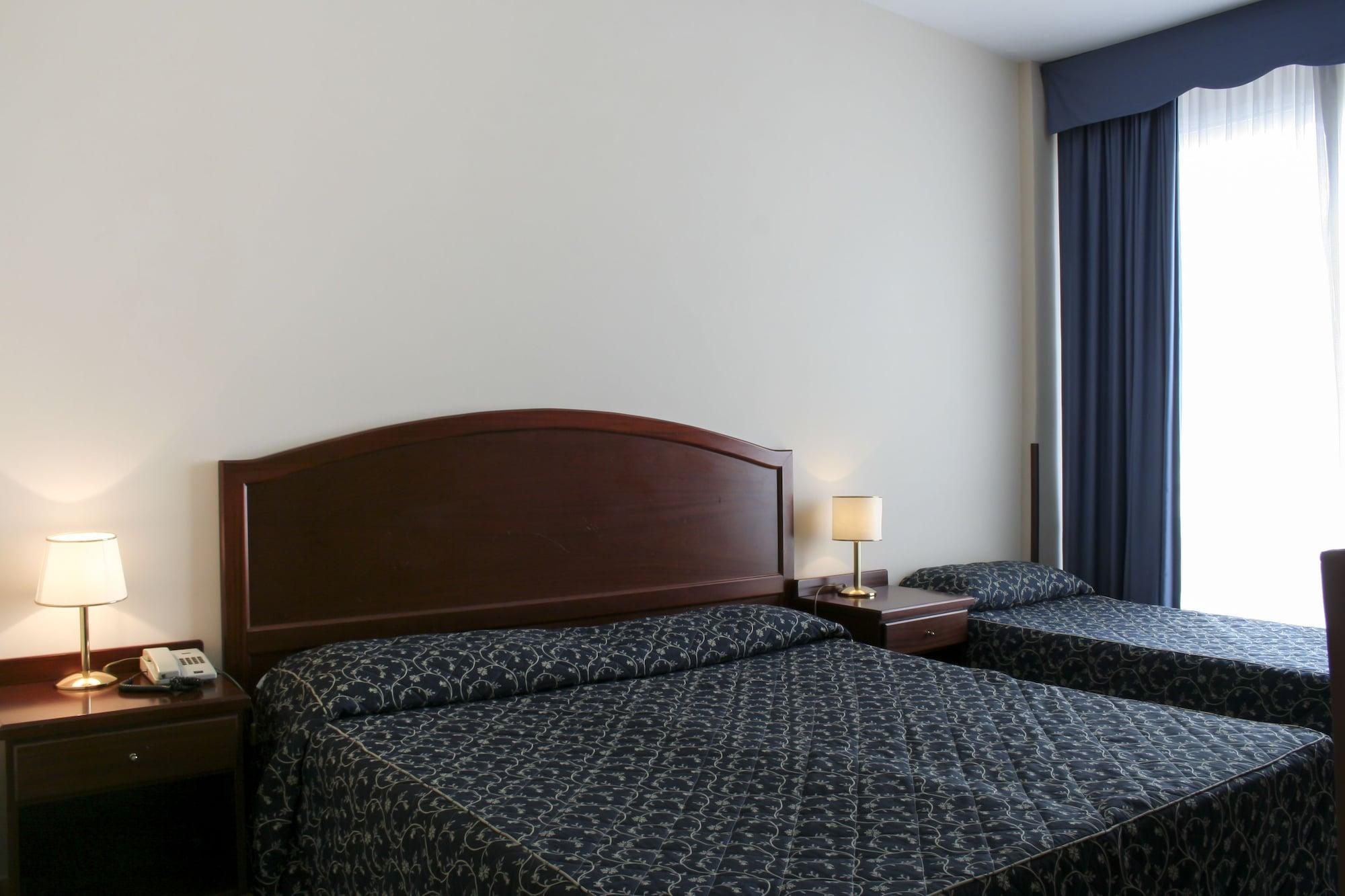 Hotel Mediterraneo Civitavecchia Extérieur photo