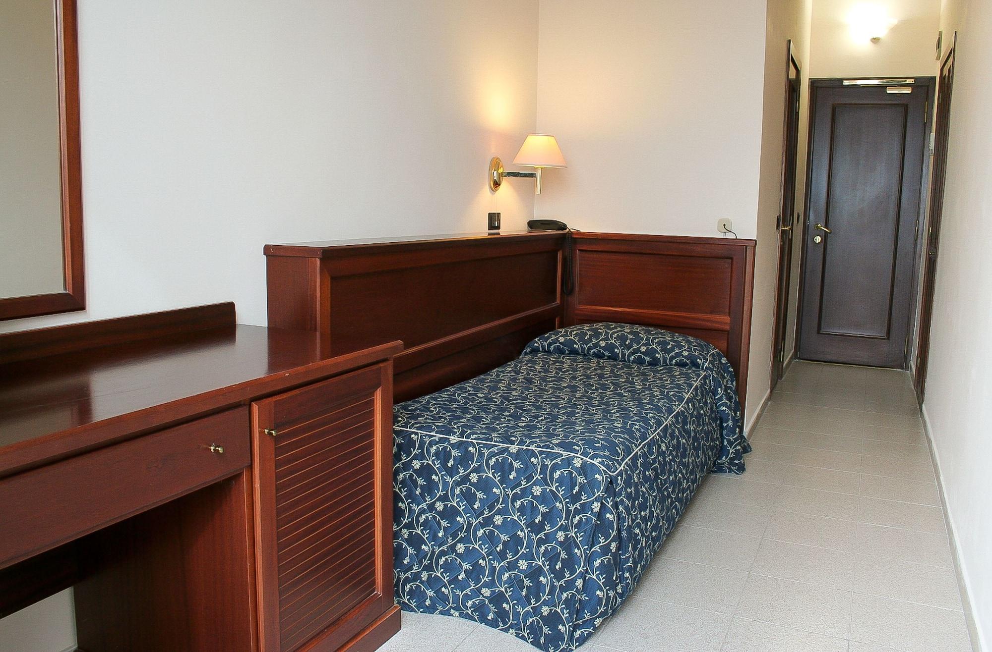 Hotel Mediterraneo Civitavecchia Extérieur photo