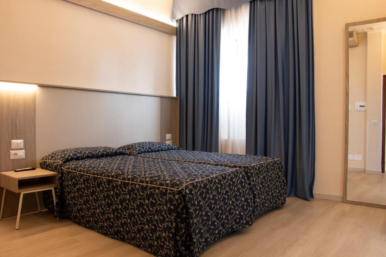 Hotel Mediterraneo Civitavecchia Extérieur photo